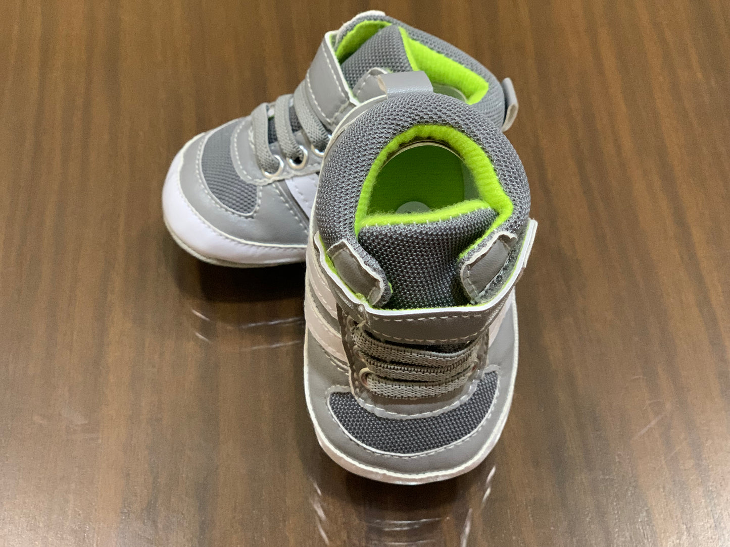 Baby Shoes Grey sporty look 6 to 12 months