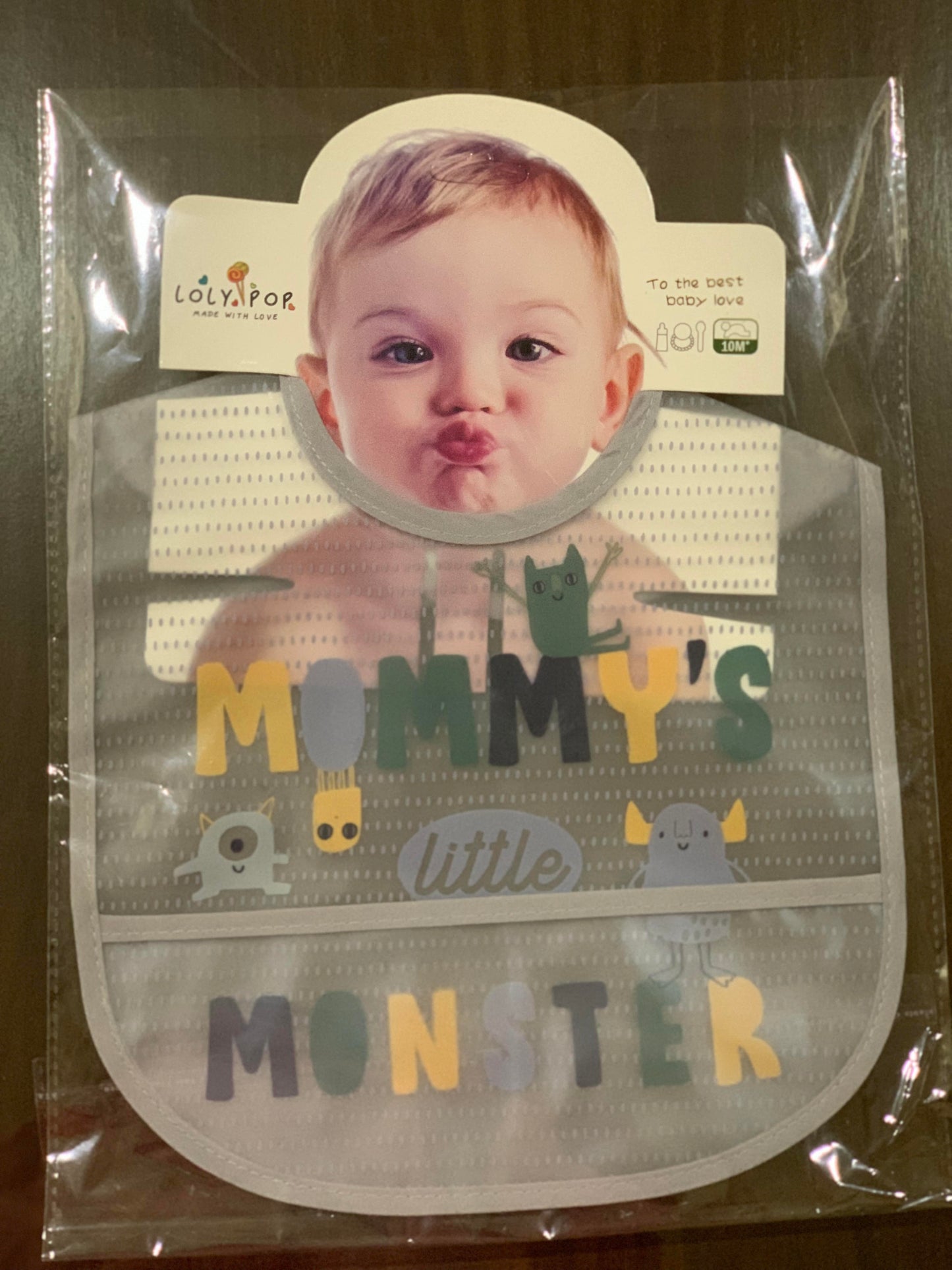 Silicone baby bib with pouch 10 months+