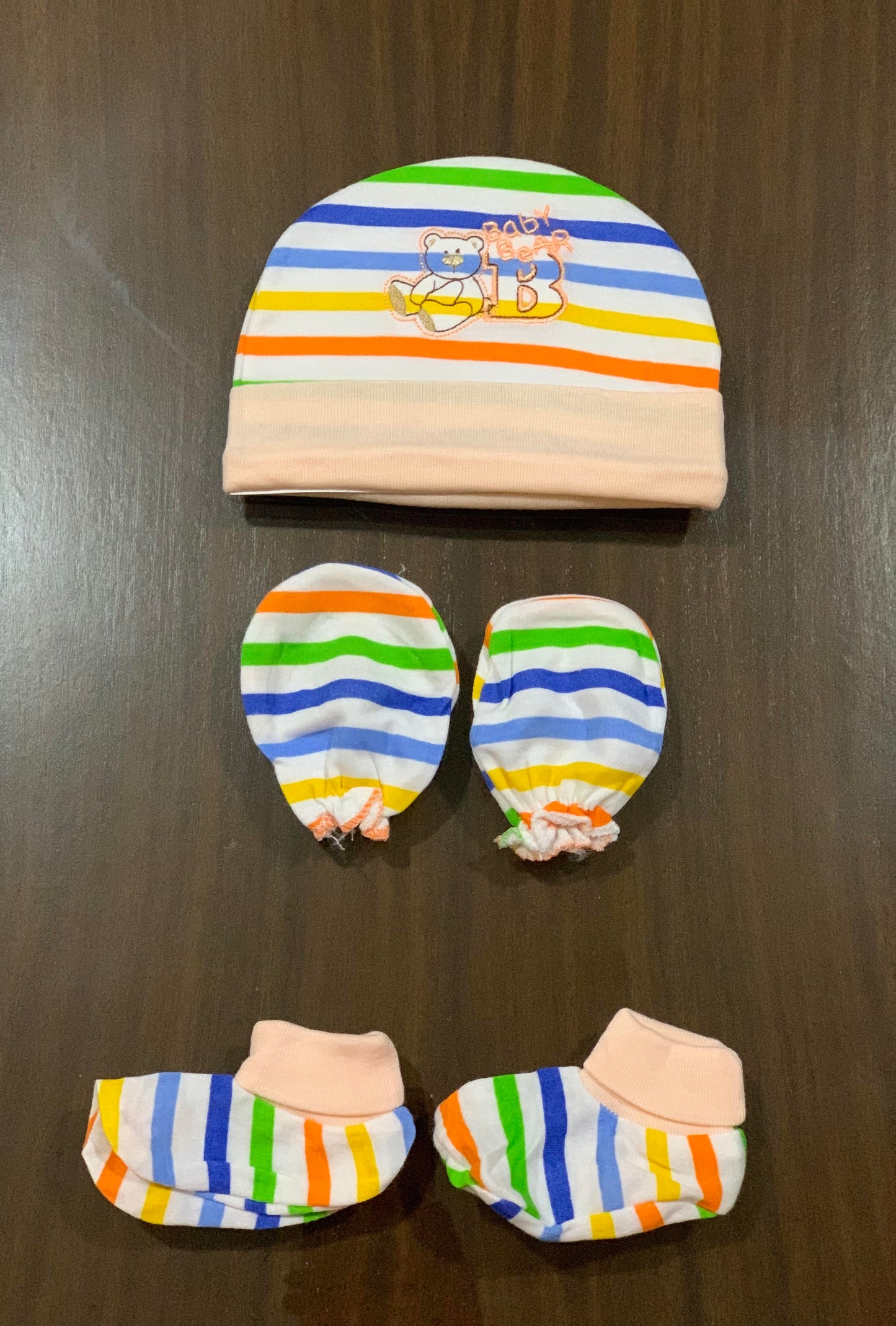 Newborn baby cap with mittens & botties set multicolour 0-3 months