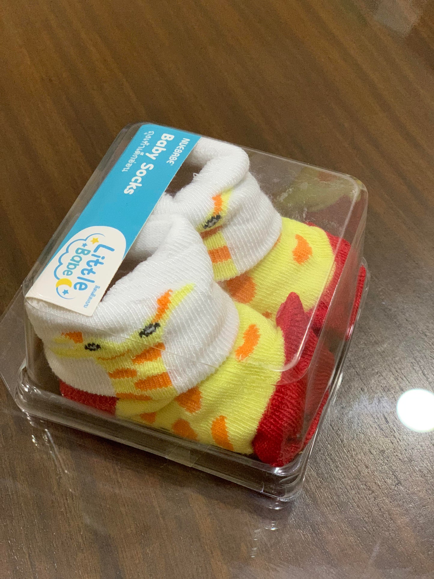 Newborn printed socks yellow colour 0-3 months